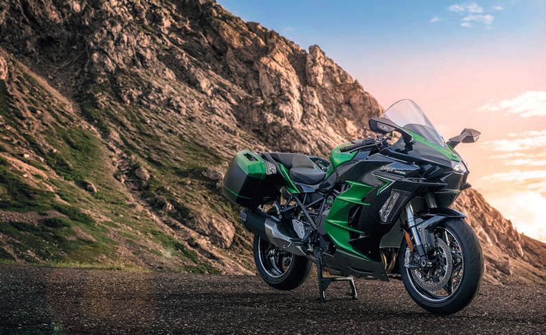Kawasaki vælger Bridgestone Battlax Hypersport S22-dæk er valget til 2022-versionen af sport tourerne Ninja H2 SX og Ninja H2 SX SE.