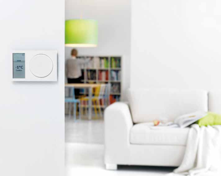 Automatisk tilpasning til din livsstil Danfoss Air System lærer og justerer sig selv ved hjælp af en rumtemperaturføler og en luftfugtighedsføler, så dit hjem virkelig bliver et intelligent hjem.