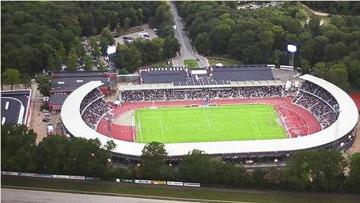 NRGi Park (& Arena) Lokalitetens ejer/udlejer NRGi Park & Arena, Stadion Alle 70, 8000 Aarhus C. Tlf.: 89 38 60 00; email: info@parkarena.dk Lokalitetsbeskrivelse NRGi Park, der kan rumme op til 50.