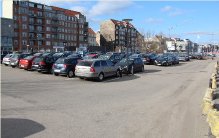Parkeringspladsen Skolebakken Lokalitetens ejer/udlejer Trafik og Veje, Grøndalsvej 1, 8260 Viby J. Tlf.: 89 40 44 00; email: trafikogveje@aarhus.