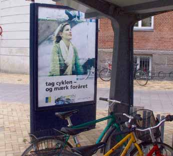 Imageplejende tiltag Odense Cykelby I 53 Odense Cykelby var i høj grad et projekt, hvor intentionen var at understøtte konkrete fysiske forbedringer med holdningspåvirkende elementer.