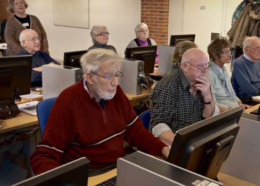 Begynderstadie Lokalafdelingens it-mand Jan Ove Eriksen kontaktede kommunen for at høre, om lokalafdelingen kunne få lov at benytte Frederikshavns Biblioteks datastue. Og der var hul igennem.