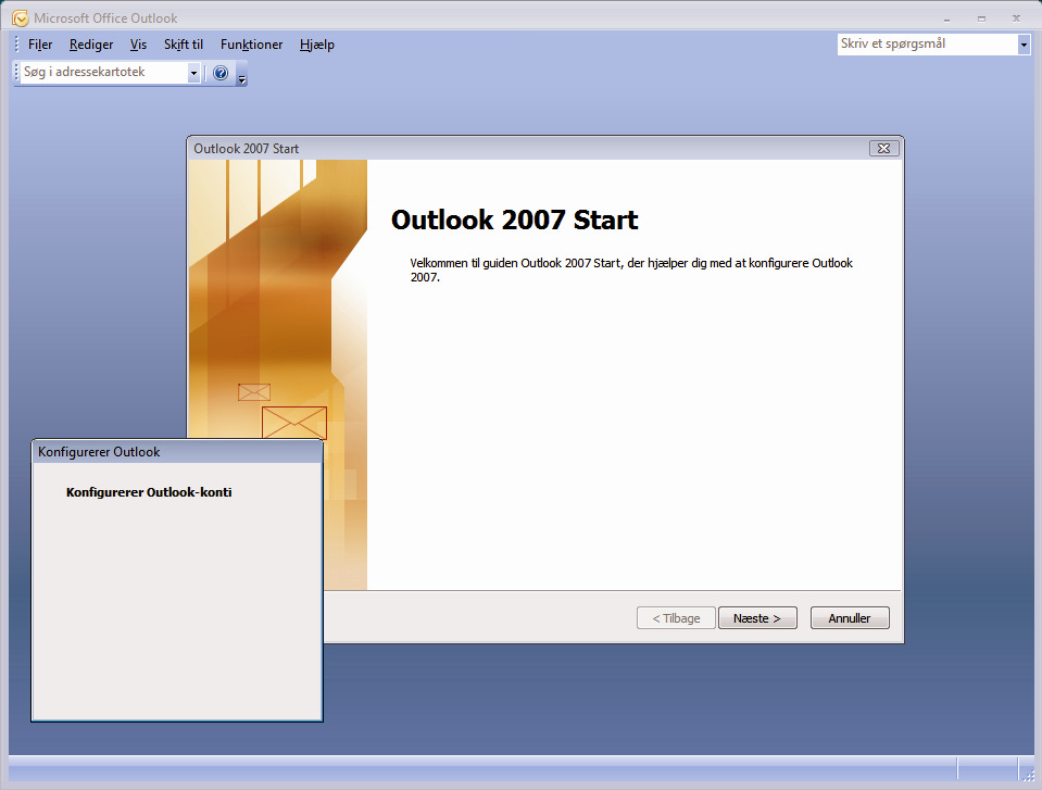 1 Start Outlook ved at klikke på programikonet i din Start-menu.