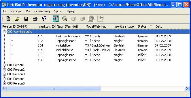 Via menu: Fil, Udskriv stregkoder Navn på stregkode printer kan defineres i filen: C:\Programmer\PetriSoft\InventoryDB\Setup\PrinterDevice.txt F.