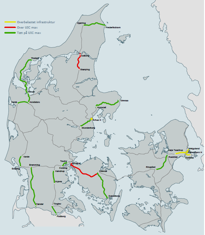 side 36 Ver. 1.0 - September 2012 På figur 4.1 ses kapacitetsudnyttelsen på banenettet i Danmark. De grønne og røde streger indikerer henholdsvis begyndende og egentlige kapacitetsproblemer.