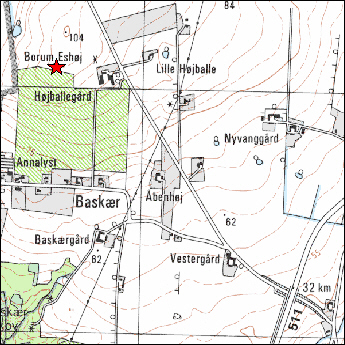 Adgang: GPS-koordinater (UTM): E 561537 N 6228870 Kort KMS Luftfoto COWI I Lading, ca. 15 km. nordvest for Århus ad vej 26: Århus-Viborg, drejes mod Borum / Skivhome. Ca. 500 m.