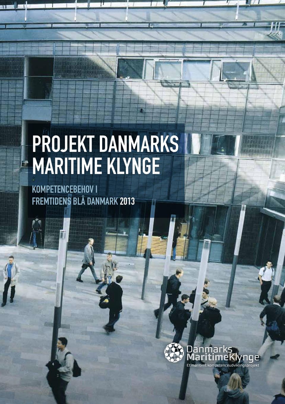 Analysen peger dog også på at de maritime erhverv i Danmark allerede i dag har visse udfordringer i forhold til at rekrut-tere kvalificeret arbejdskraft og at disse udfordringer kun vil vokse de