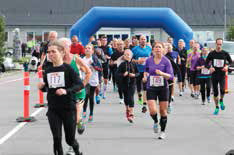 #agerbaek2020 #viinaturen 9 Familiemarathon Danmarks hyggeligste løb for hele familien Styrke og udvikle det eksisterende løb Varde Marathon ved at gentænke konceptet og markedsføre det som Danmarks