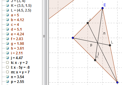 Opgave-forslag 2 Trekantens medianer Opgave 2.1 Eleverne skal indtegne medianer på forskellige trekanter der indtegnes i et Geogebra-dokument (læreren kan evt. have udarbejdet disse på forhånd).