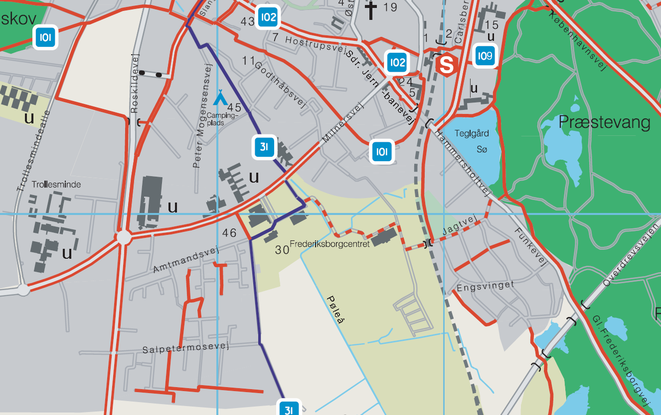 Figur 2: Kort over kommunens cykelstinet. Kilde: Hillerød Kommunes hjemmeside. På figur 3 nedenfor ses en oversigt over området omkring centret.