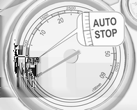 Et Autostop indikeres af nålen ved AUTOSTOP-positionen på omdrejningstælleren. Under et Autostop opretholdes opvarmnings- og bremsefunktionen.