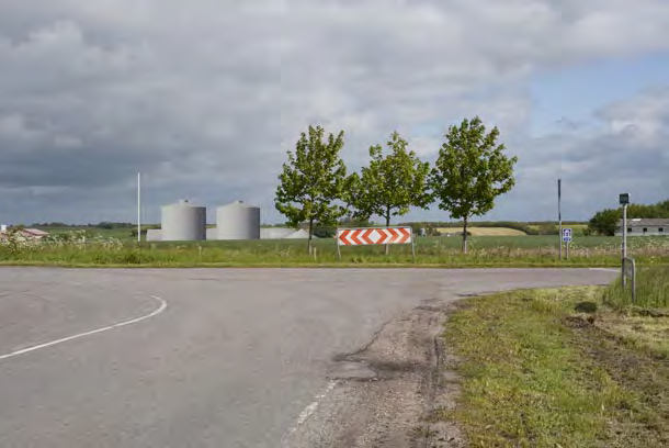 REDEGØRELSE Figur 4a. Fotopunkt B: Visualisering af anlægget set fra Åstrupbakken mod syd-øst. Afstand til biogasanlægget er omkring 900 meter.
