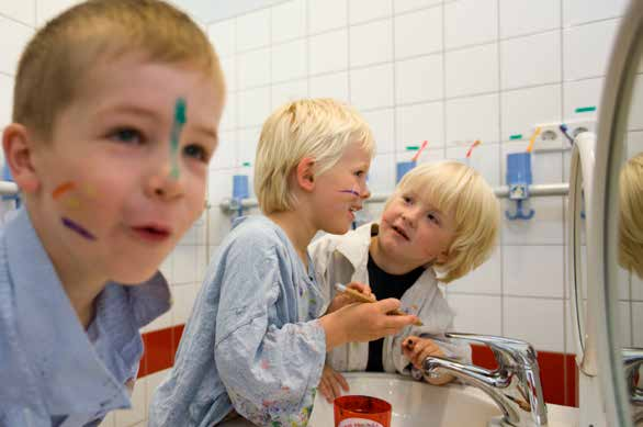 Tavshedspligt Et barn med særlige behov er beskyttet af de samme regler om tavshedspligt og databeskyttelse, der gælder for voksne mennesker i Danmark.