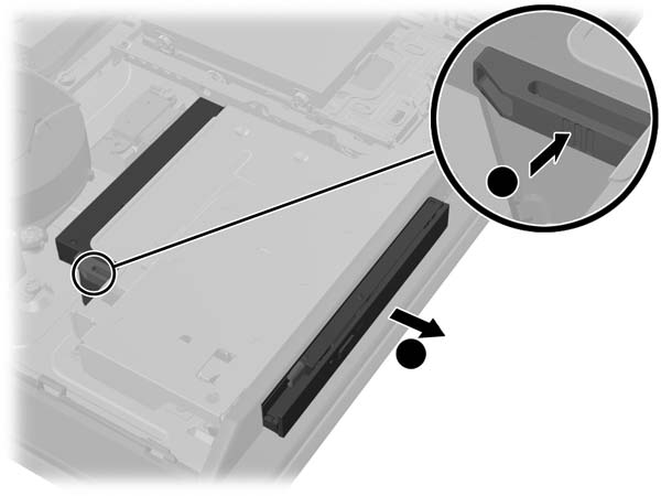 6. Skub adgangspanelets låse mod kabinettets kanter, og skub derefter panelet mod den øverste del af computeren, indtil den skubbes af kabinettet. Figur 2-40 Fjernelse af adgangspanelet 7.