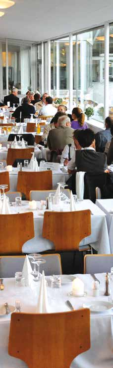 JYDSK VÆDDELØBSBANE // LØRDAG DEN 14. MAJ 2016 Denne løbsdag tilbydes: Restaurant Derby har plads til 400 spisende gæster og tilbyder sig året rundt til firma-arrangementer, events og private fester.