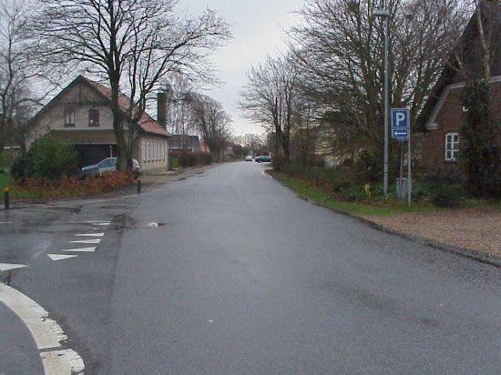 Projekt F. 3 Hunderup, Kjærgårdsvej Lokalrådet for Hunderup-Sejstrup Lokalrådet mener at der er en del trafik gennem Hunderup på Kjærgårdsvej og der køres for hurtig efter forholdene.