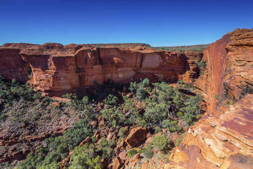 Kør-selv-ferie Kings Canyon Red Center Experience 6 dages tur fra Alice Springs til Ayers Rock Dag 1 Alice Springs Bilen hentes, og du kan tage på opdagelse i Alice Springs.