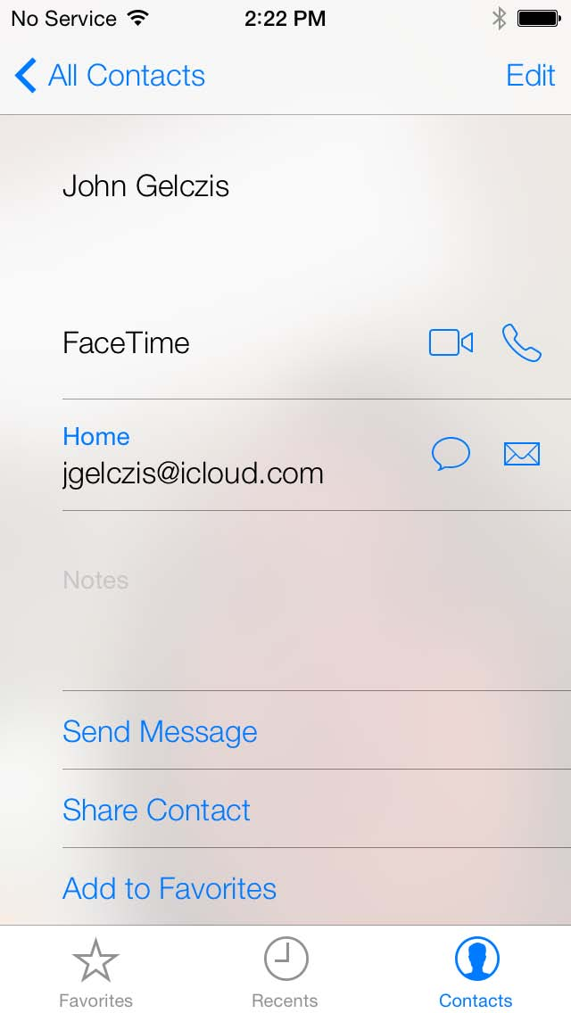 Foretag og besvar opkald Foretag et FaceTime-opkald: Sørg for, at FaceTime er slået til i Indstillinger > FaceTime. Tryk på FaceTime, tryk på Kontakter, og vælg et navn.