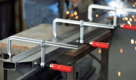 Helsmedede stålskruetvinger Helsmedet classix GS stålskruetvinge med det velkendte trægreb mm mm mm kg stk.