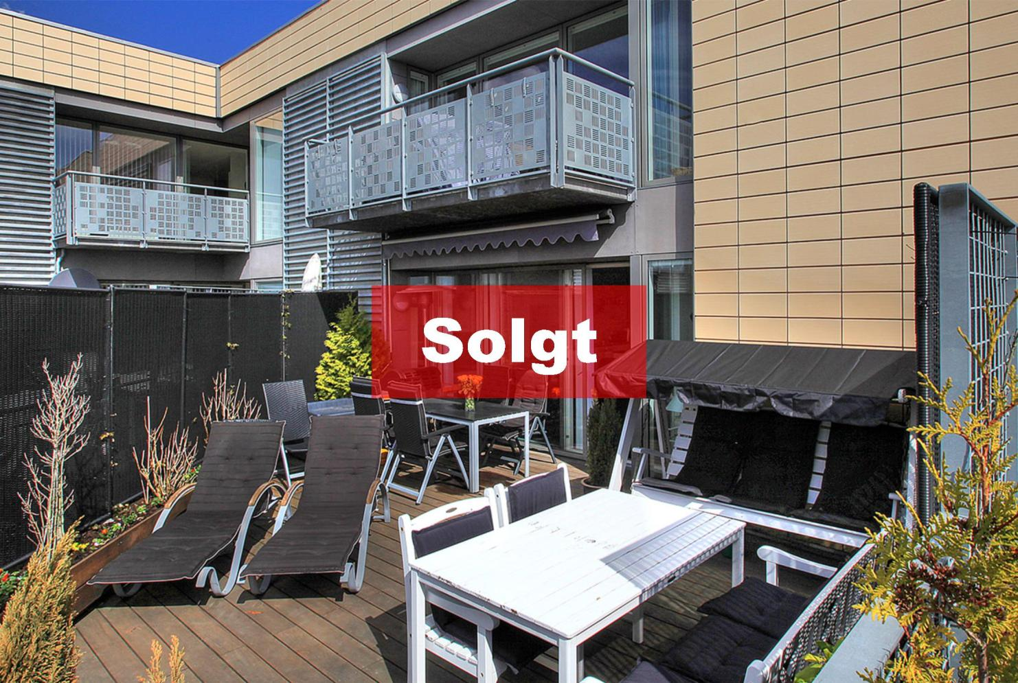 Fantastisk lejlighed med egen terrasse på ca. 36 kvm. Sags nr. 4000-561 Ros Have 18, 1.9.