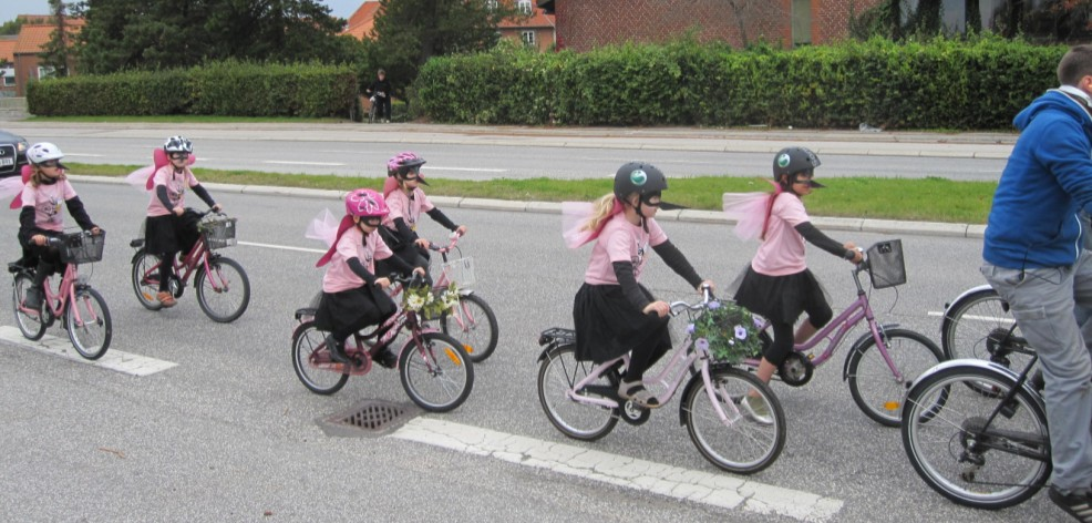 Rudersdal Kommune: Cykling meget mere end VM 2011 Rudersdal Kommune igangsatte i forbindelse med opvarmningen til VM i landevejsløb en lang række aktiviteter for at