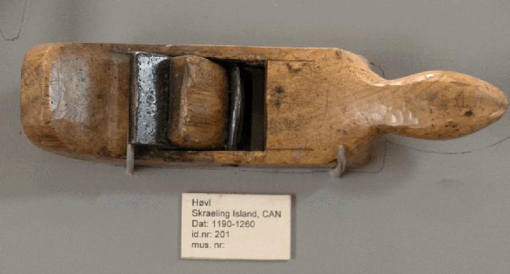 Høvl fundet på Ellesmere-øen (Skrælling Ø)