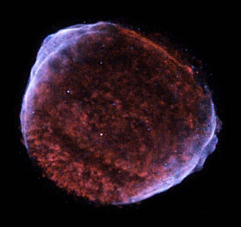 Supernova SN 1006 Røntgenbillede fra Chandra Blue: X-rays from high energy particles Chokbølge