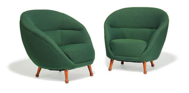 1359 ARNE NORELL b. Kristinehamn 1917, d. Bredestad 1971 A pair of easy chairs with thick "drumstick" legs of stained beech.