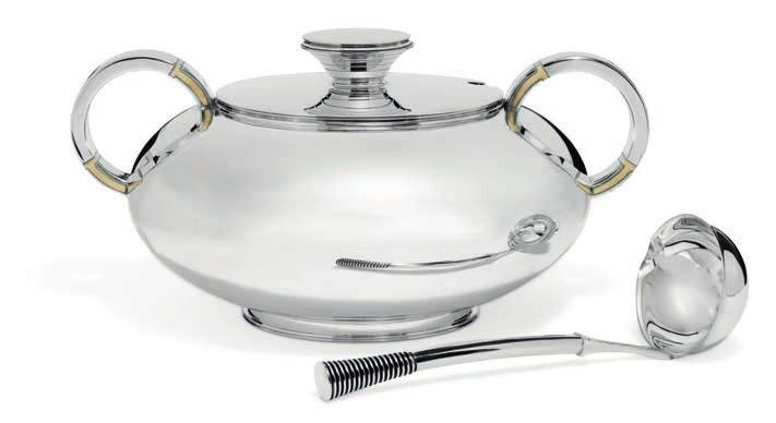 1121 1121 SVEND WEIHRAUCH b. Viborg 1899, d. Aarhus 1962 A large sterling silver soup tureen and cover with soup ladle. Curved handles with ivory inlays.