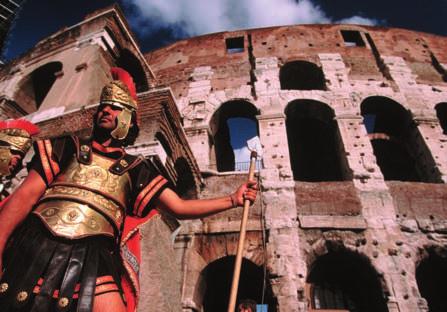 Rimsko carstvo otprilike od 500. g. pre n.e. do 500. g.n.e. (Početak nove ere predstavlja rođenje Isusa Hrista) Rim je u početku bio samo selo u Italiji.