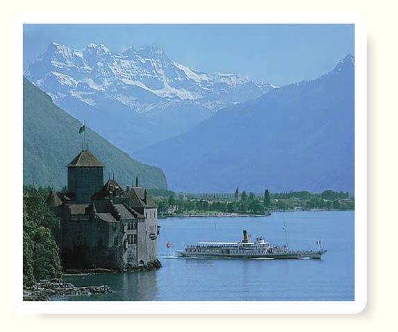 Na Alpima se nalazi i Ženevsko jezero, najveće slatkovodno jezero u zapadnoj Evropi. Ono se nalazi između Francuske i Švajcarske, duboko je 310 metara i sadrži 89 biliona litara vode.