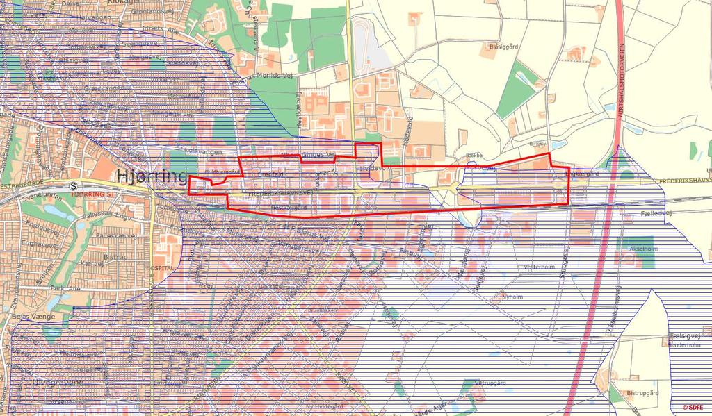 Grundvandsredegørelse for et erhvervsområde langs Frederikshavnsvej Kortet herunder viser det kommende erhvervsområde med røde linje, og det nitratfølsomme indvindingsopland med blå skravering.