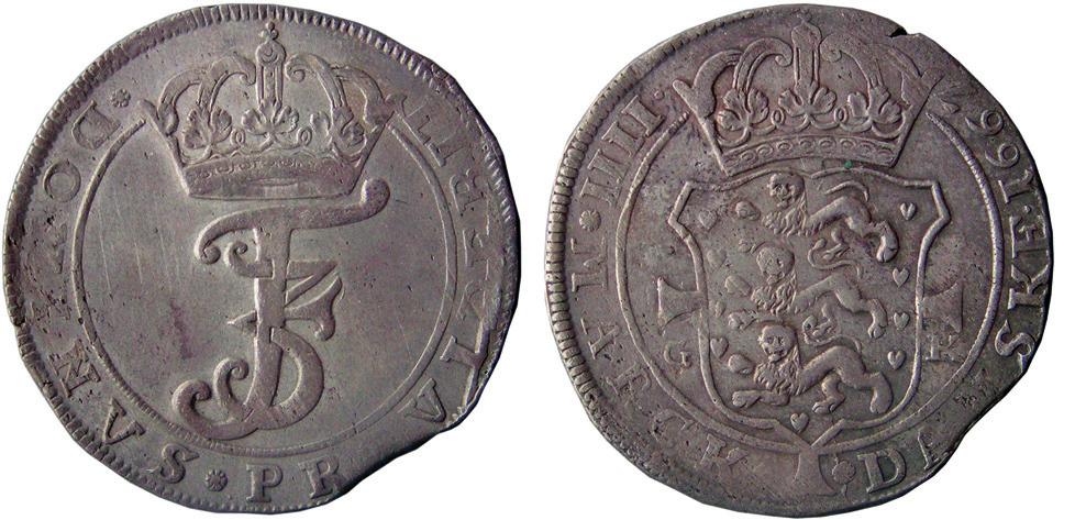 Mønten er én af de 63 småmønter fra Havekostfundet ( Blätter für Münzfreunde, 1903, spalte 3.647ff.), som samlingen modtog i 1926 som gave fra kunstmaler Erwin Nöbbe, Flensborg (1882-1948). Fig. 3. 2 skilling 1664.
