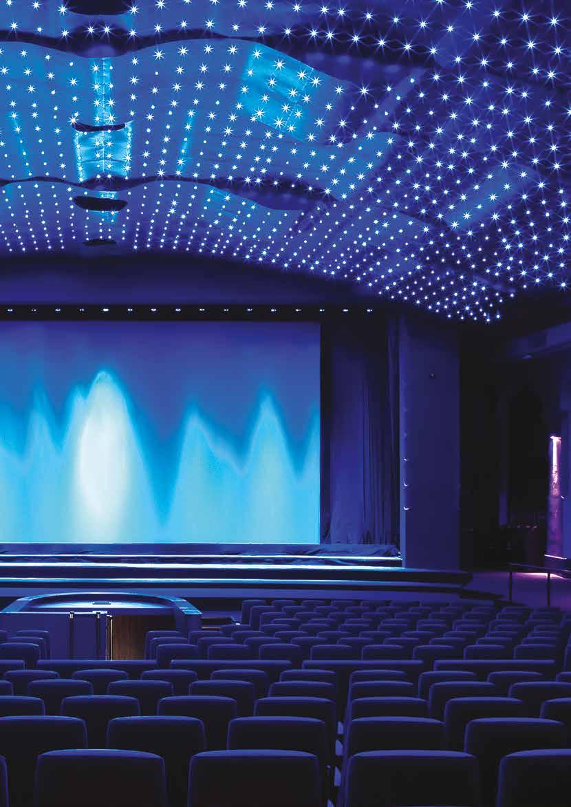 KINOPANEL KINOPANEL VÆGBEKLÆDNINGER Speciel akustisk vægbeklædning til biografer og andre underholdningslokaler, hvor der kræves fremragende lyddiffusion.