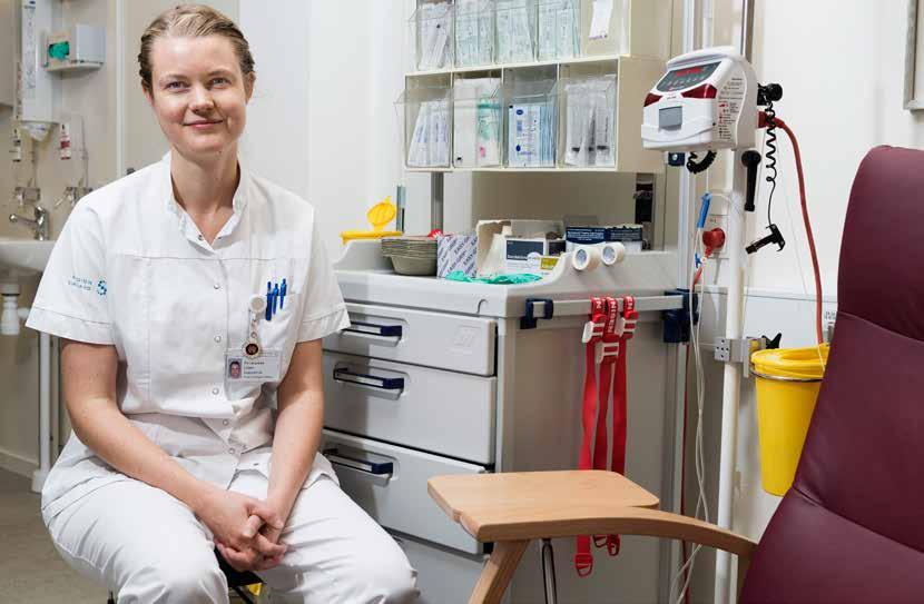 Det bedste er den store selvstændighed Som sygeplejerske på onkologisk ambulatorium står Pia Langebæk Lütgen for kemobehandling af kræftpatienter.