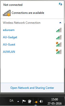 2 Vælg netværket med navn AU Guest, se den øverste røde pil