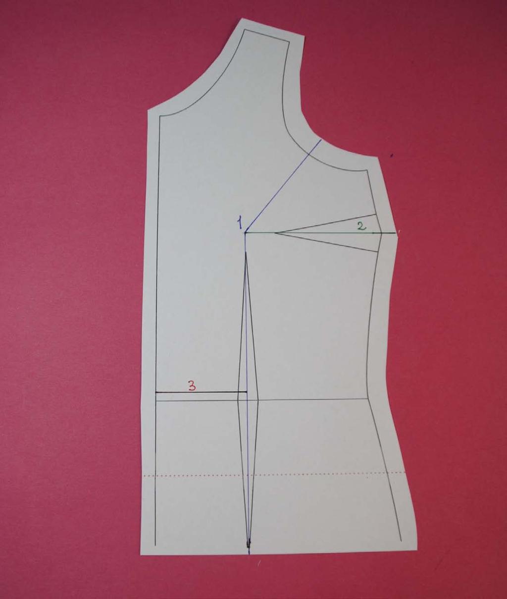 Se video Brystpunktet på mønstret er der, hvor spidsen fra taljeindsnittet og spidsen fra