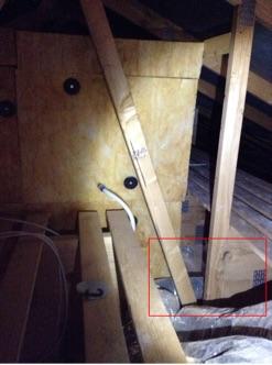 03 ApS :06 - Knæk/hul i gangbro udfyldes med gangbro. Lodret isolering er monteret på høje vægge om køkken.