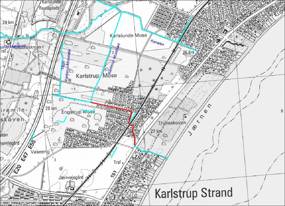 NIRAS 17 Vandløbets bund og sider er belagt med sf-sten fra sammenløbet med Tilløbet til Karlstrup Mosebæk (st. 601 i regulativet) og til indløbet under Karlslunde Strandvej (st. 1420, figur 4-5).