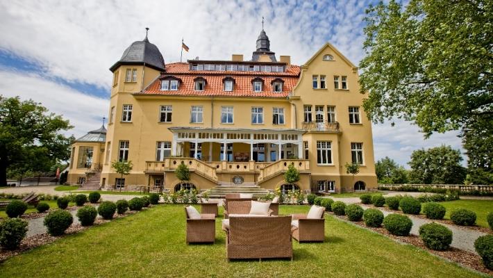 Schlosshotel Wendorf Mecklenburg-Vorpommern er kendt for sine smukke slotte og herregårde, der er placeret i landskabet, som minder fra fortiden.