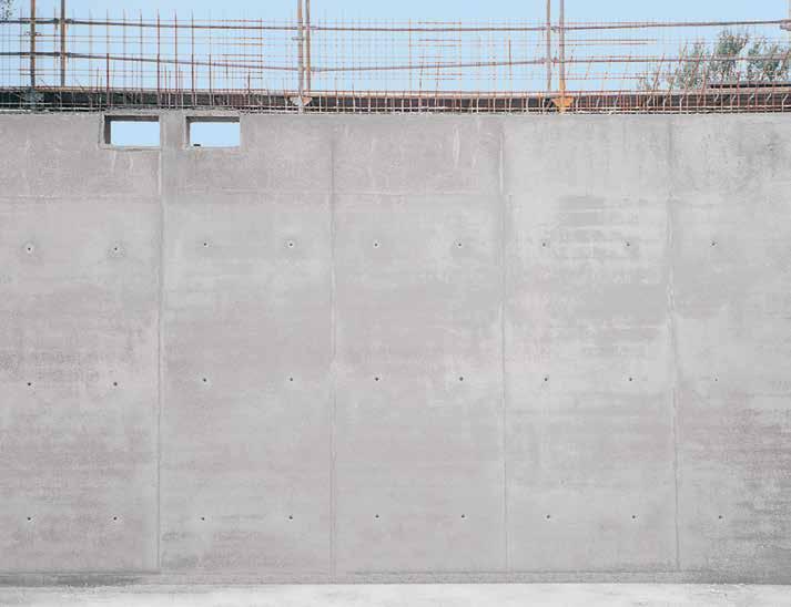 Specielle anvendelser Synlig beton Perfekte betonoverflader med VARIO Ved at man frit kan vælge rigel- og ankerafstand, åbner man op for mange muligheder for, at arrangere ankermønsteret og