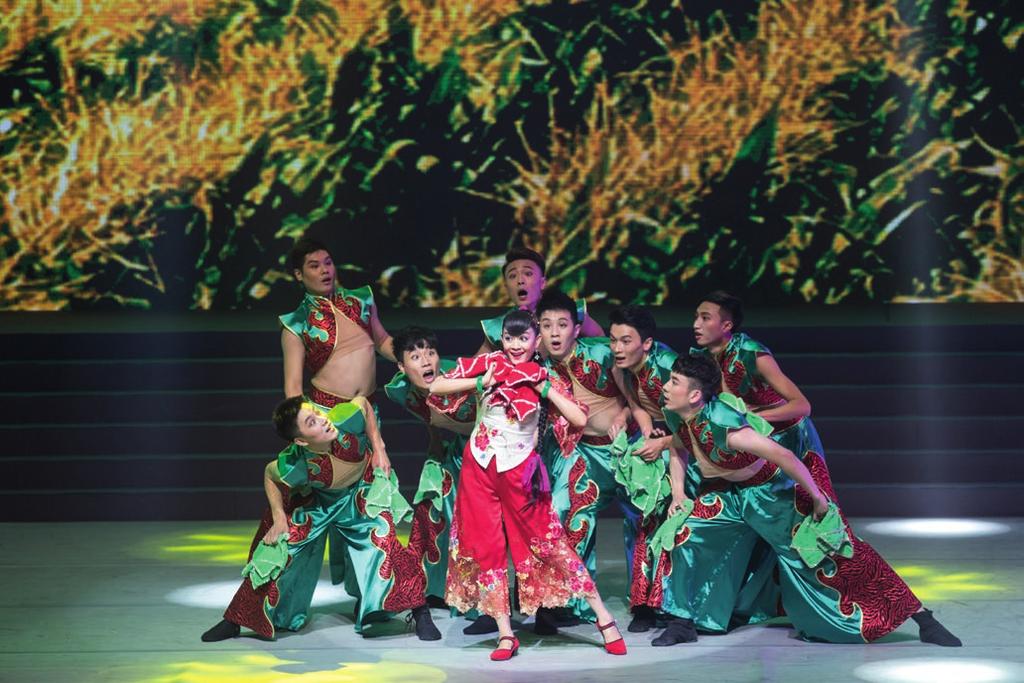 Det sker, når en lang række af Kinas dygtige dansere og musikere fra Jilin Art Troupe går på scenen til to forestillinger i Baltoppen LIVE i Ballerup søndag den 21. januar 2018.