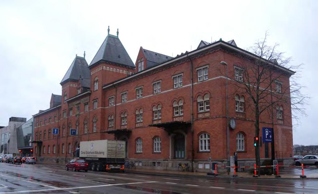 ODENSE LETBANE VVM OG MILJØVURDERING 127 Efter Knud den helliges kanonisering i 1101 udviklede Odense sig til et religiøst centrum.