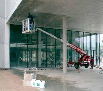 26 Reparation af beton Løsninger til retablering af betons holdbarhed Beskyttelse af beton MasterProtect At designe betonen i henhold til minimumskravene i EN 206 er ikke nødvendigvis nok til at opnå