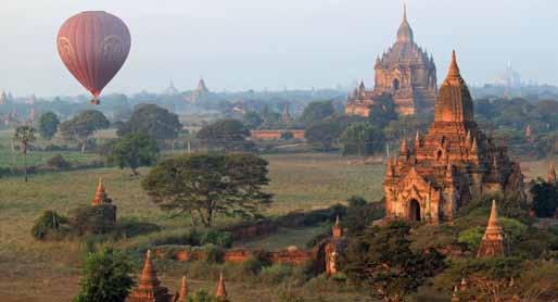 BAGAN PAGODE-SLETTEN Bagan er Myanmars gamle hovedstad i den nordlige del af landet. Byen spreder sig nu ud over den gamle bykerne, og udenfor byen ligger en slette med mere end 2.