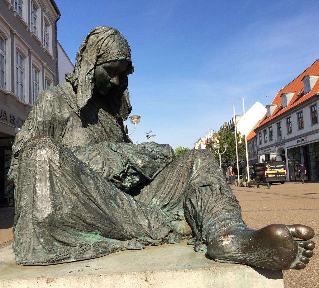 Byens glemte kunstskatte Kunstneriske iscenesættelser af skulpturer i Horsens 30. september - 22.