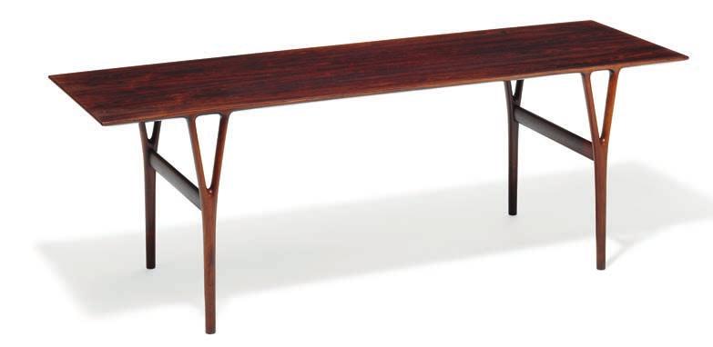 1062 1062 HELGE VESTERGAARD JENSEN b. Herning 1917, d. København 1987 Rectangular Brazilian rosewood coffee table on sculptural Y-shaped legs. Designed 1955.