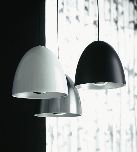 Point Design: Haal Jack Mat sort, børstet aluminium eller blank hvid. Ø 30 cm.
