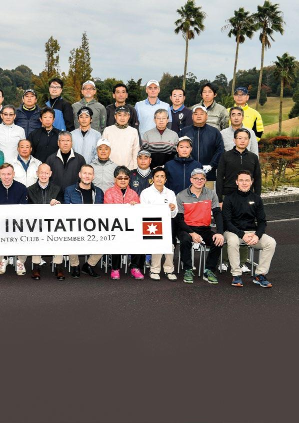 Vinter 2017-18 tion efter den traditionelle årlige golfturnering Invitational, som cirka 55 deltog i.