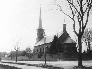 : 9 Adresse: Hovedgaden 13c Byggeår: 1875-78 Funktion: Kirke, kirkegårdsmur, kapel/materielhus Tiltalende ny-gotisk